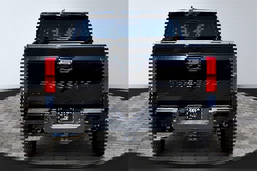 New 2025 Toyota Tacoma TRD Sport image 4
