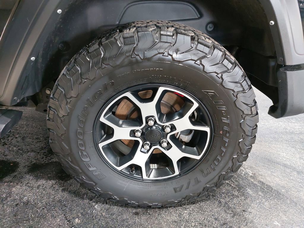 Used 2022 Jeep Wrangler Sport S image 27