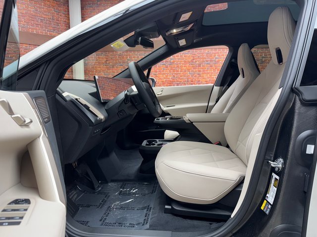 Used 2026 BMW iX xDrive45 image 22