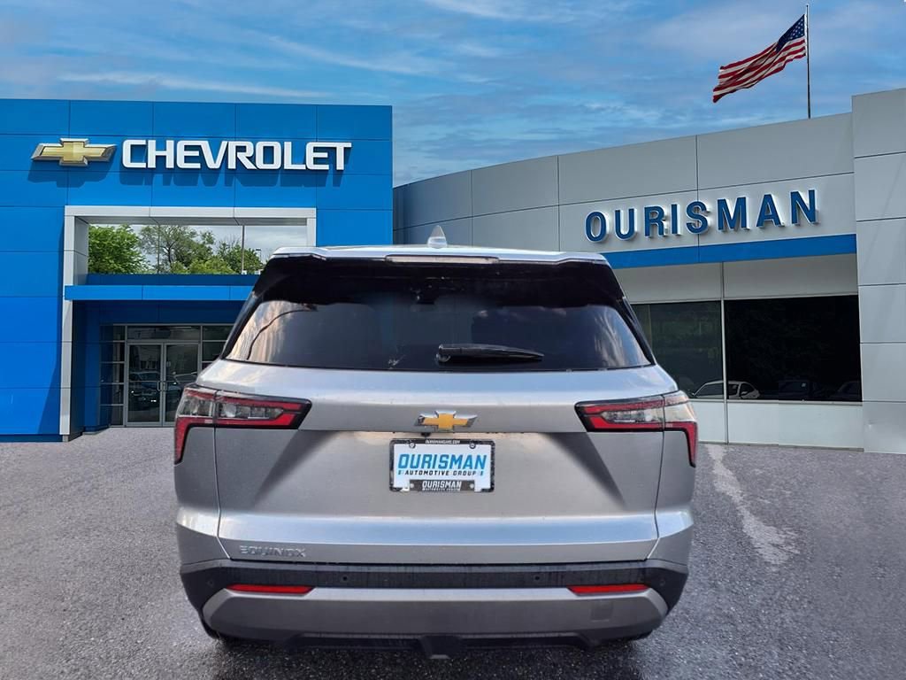 New 2026 Chevrolet Equinox LT image 4