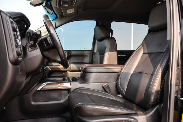 Used 2019 Chevrolet Silverado 1500 LT Trail Boss AWD/4WD image 9