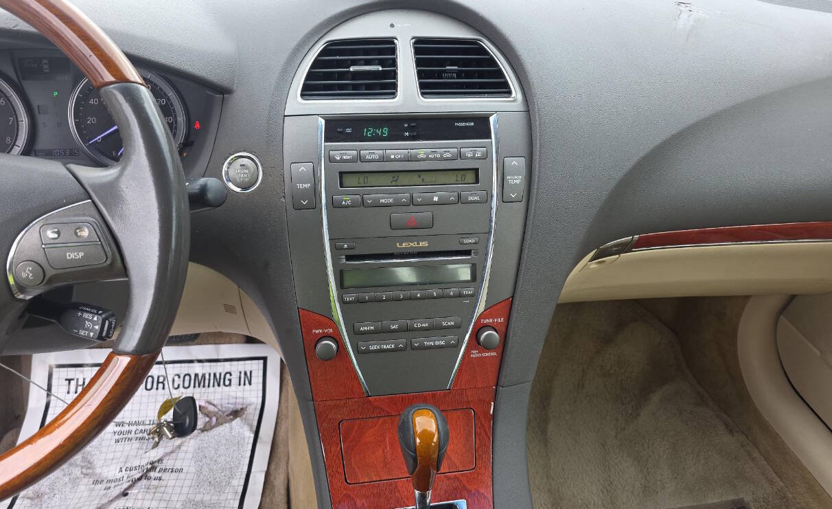 Used 2011 Lexus ES 350 FWD image 13