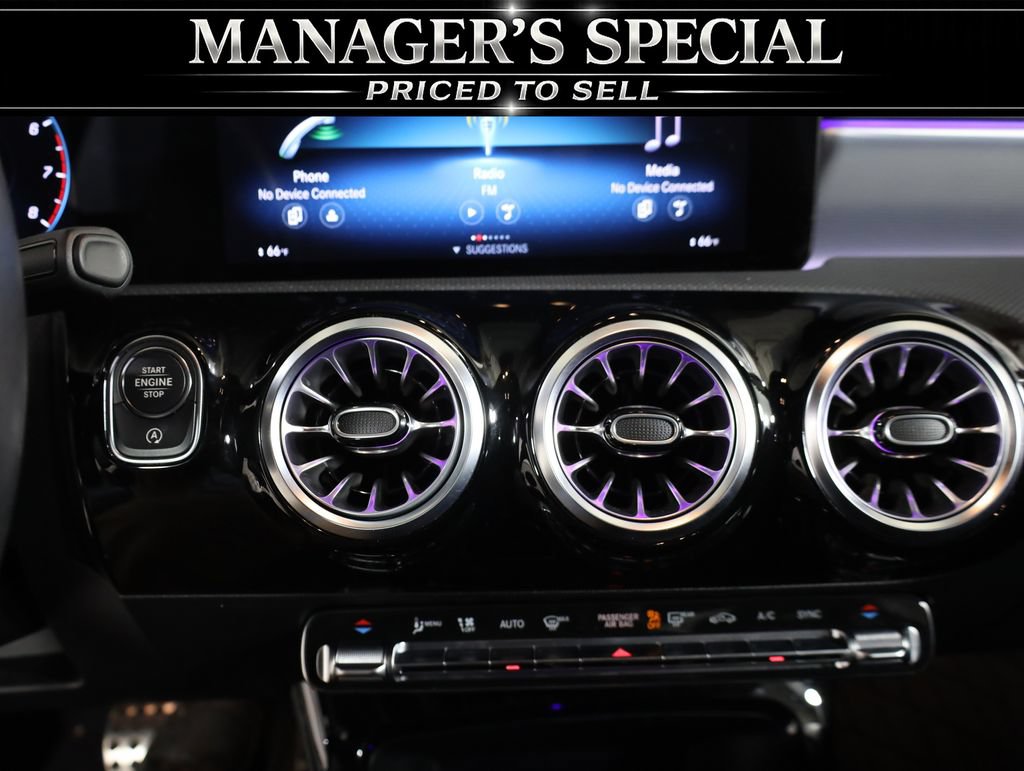 Used 2022 Mercedes-Benz CLA 250 4MATIC image 15