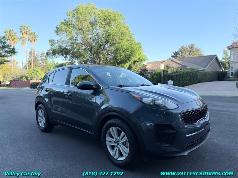 Used 2018 Kia Sportage LX FWD image 3