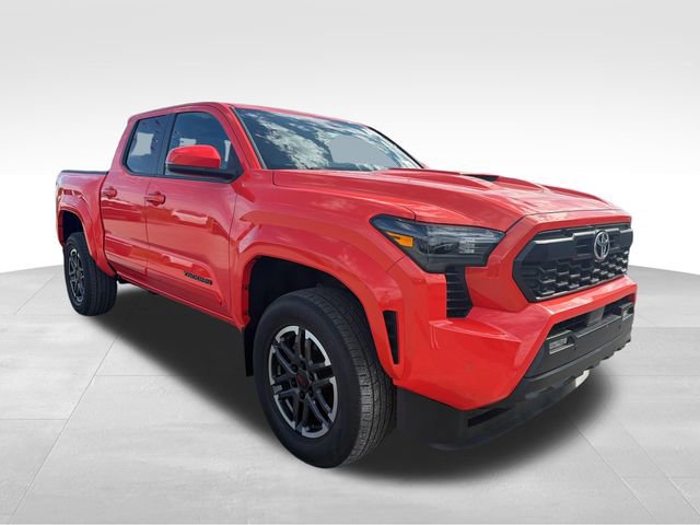 Used 2024 Toyota Tacoma TRD Sport w/ TRD Sport Upgrade Package AWD/4WD image 3