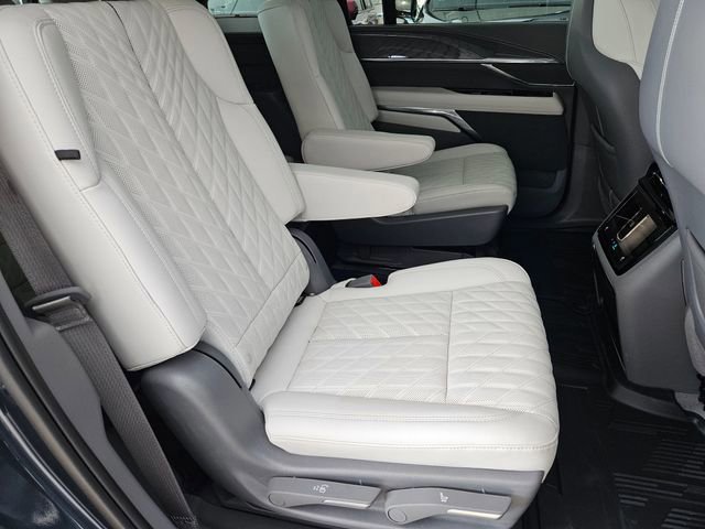 New 2025 Cadillac Escalade IQ Sport 1 image 26