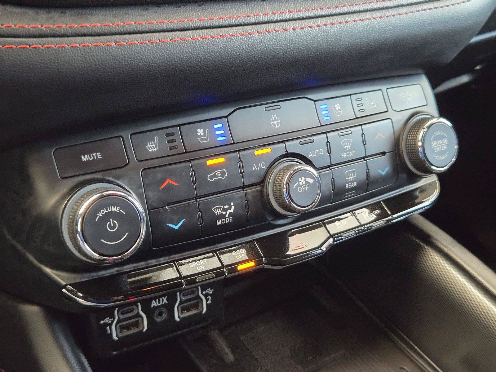 Used 2023 Dodge Durango R/T RWD image 20