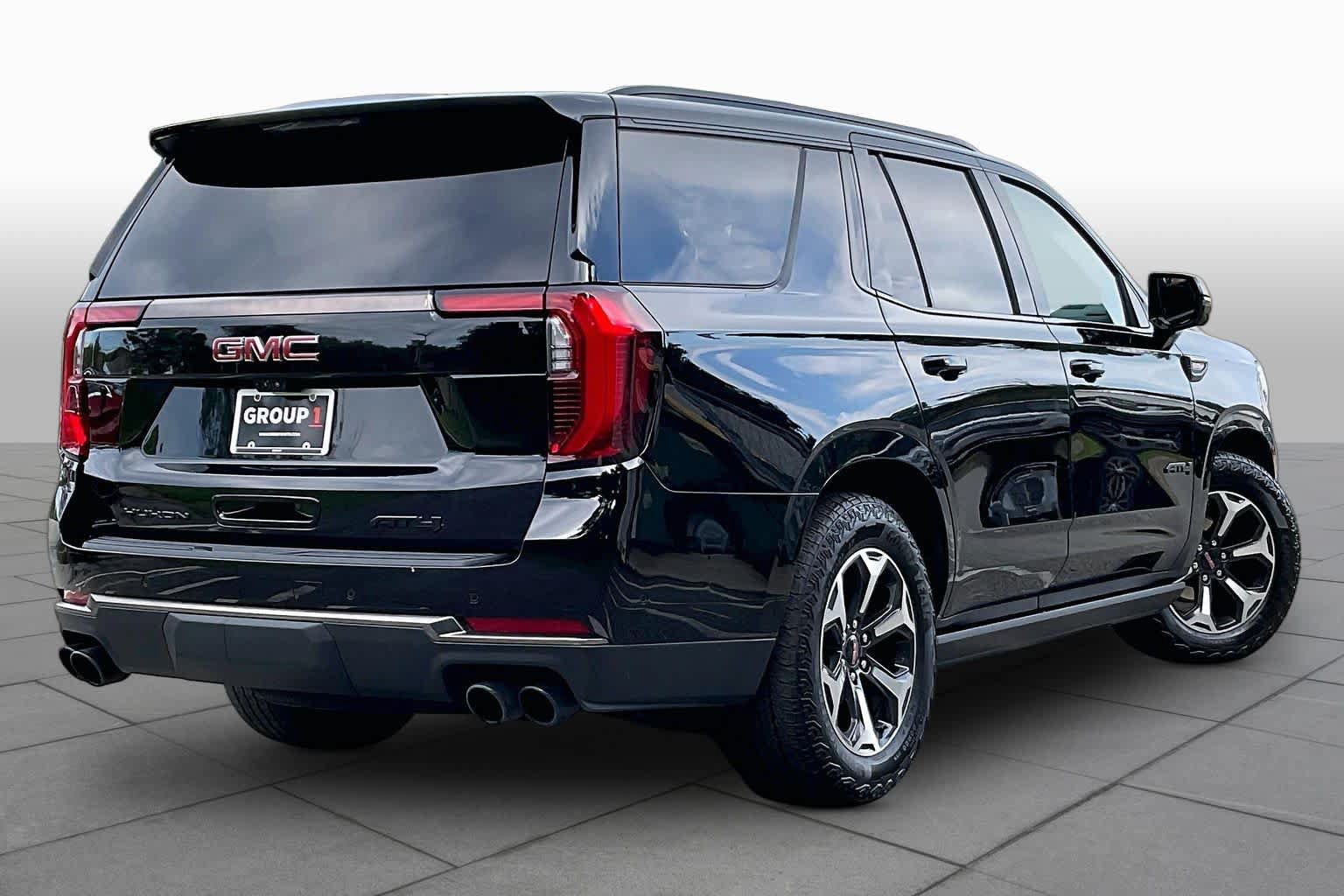 Used 2025 GMC Yukon AT4 Ultimate w/ LPO, Floor Liner Package AWD/4WD image 13