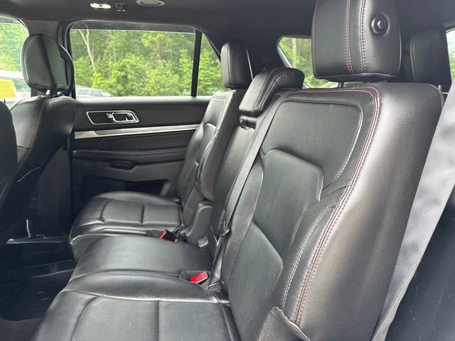 Used 2018 Ford Explorer Sport w/ Equipment Group 401A AWD/4WD image 19
