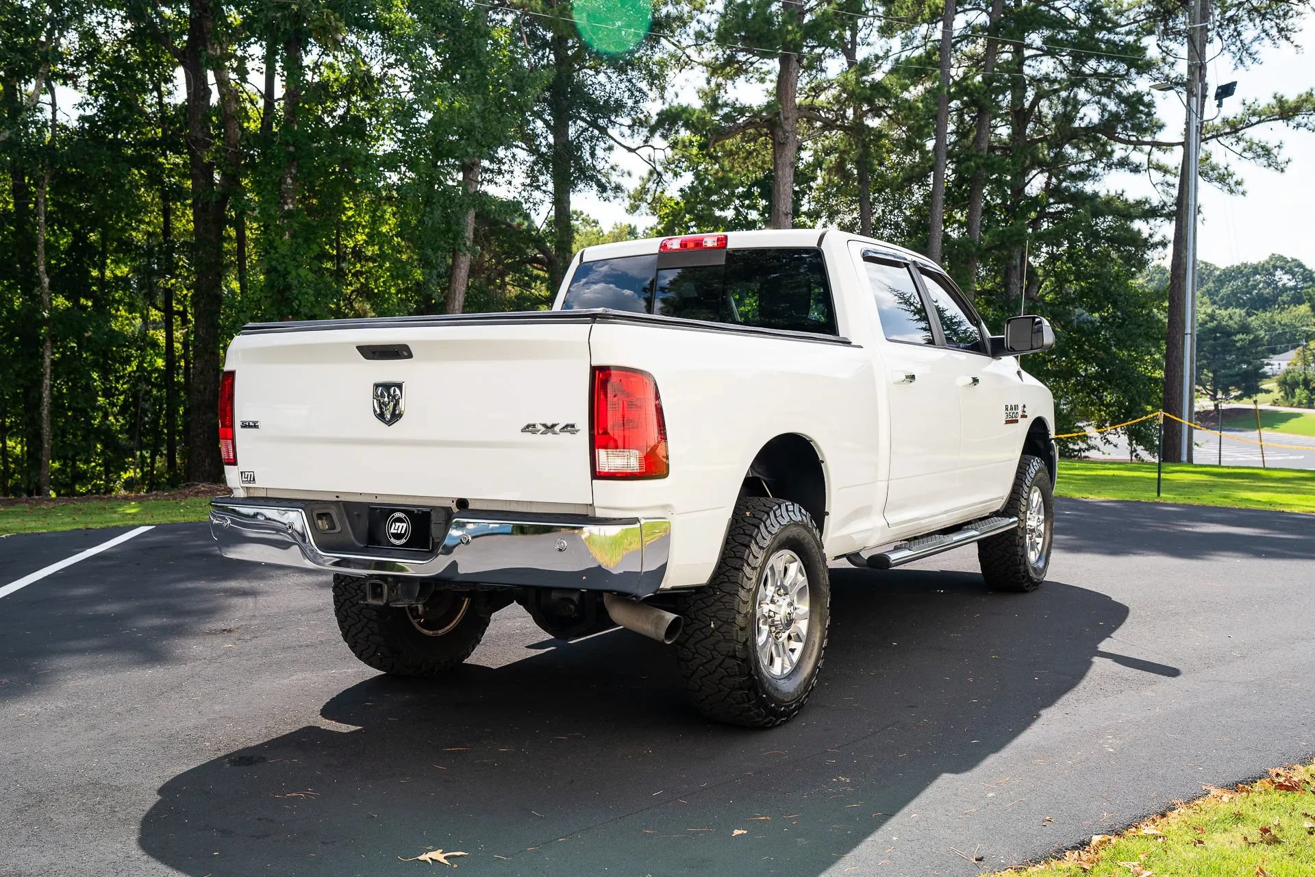 Used 2015 RAM 3500 SLT AWD/4WD image 8