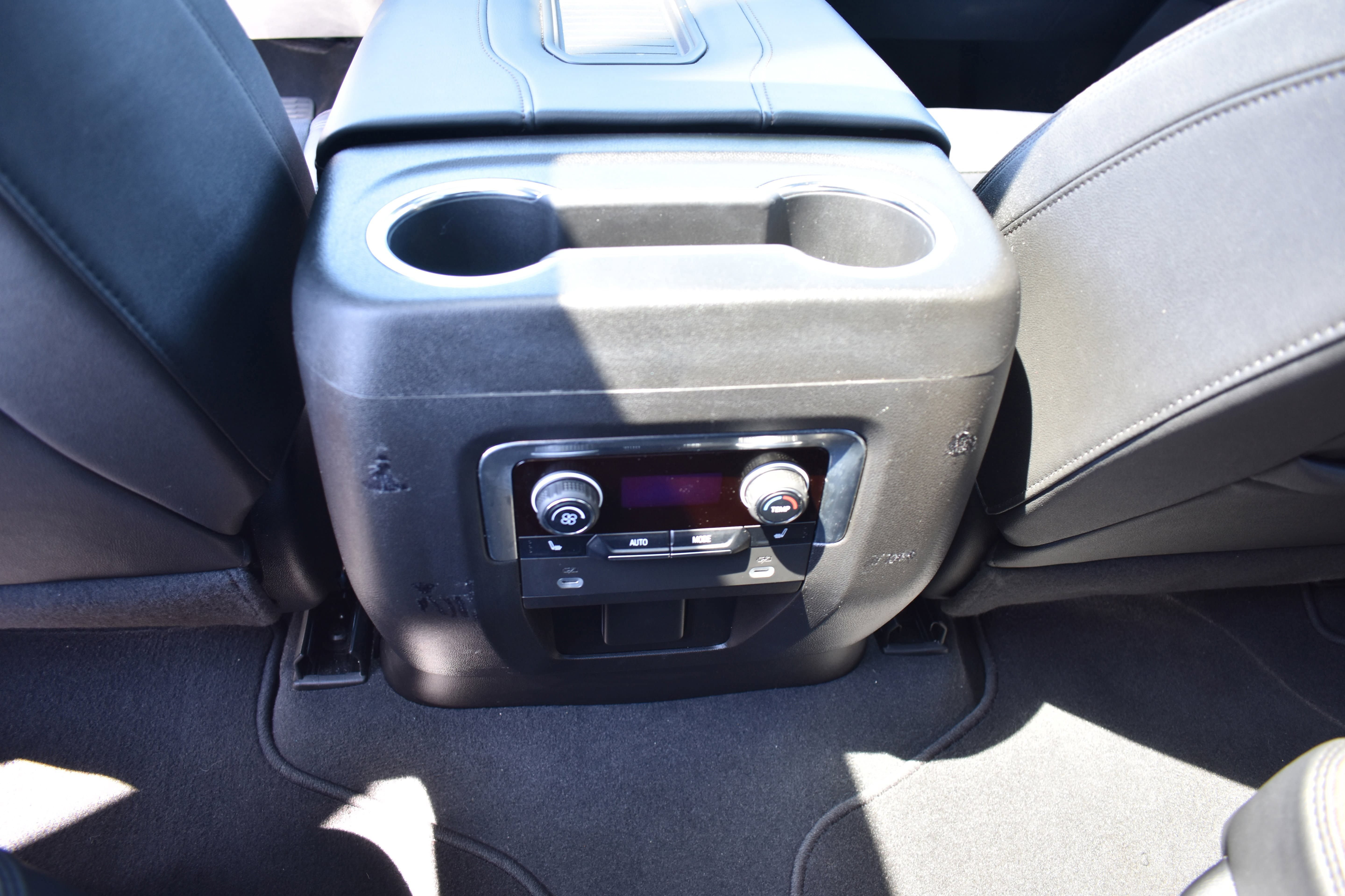 Used 2023 Chevrolet Tahoe High Country w/ Premium Package 2 AWD/4WD image 31