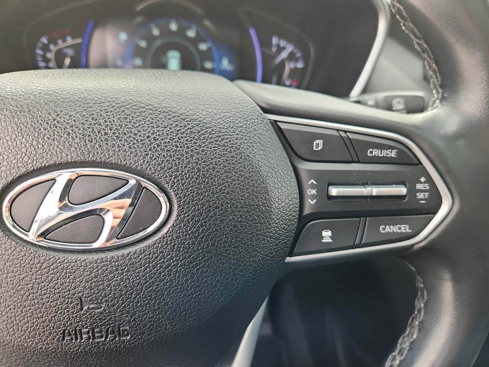 Used 2020 Hyundai Santa Fe SEL image 19