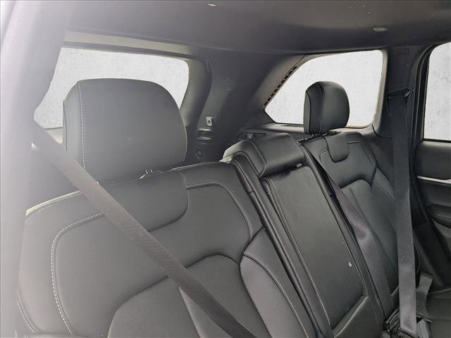 Certified 2025 Jeep Grand Cherokee Limited AWD/4WD image 18