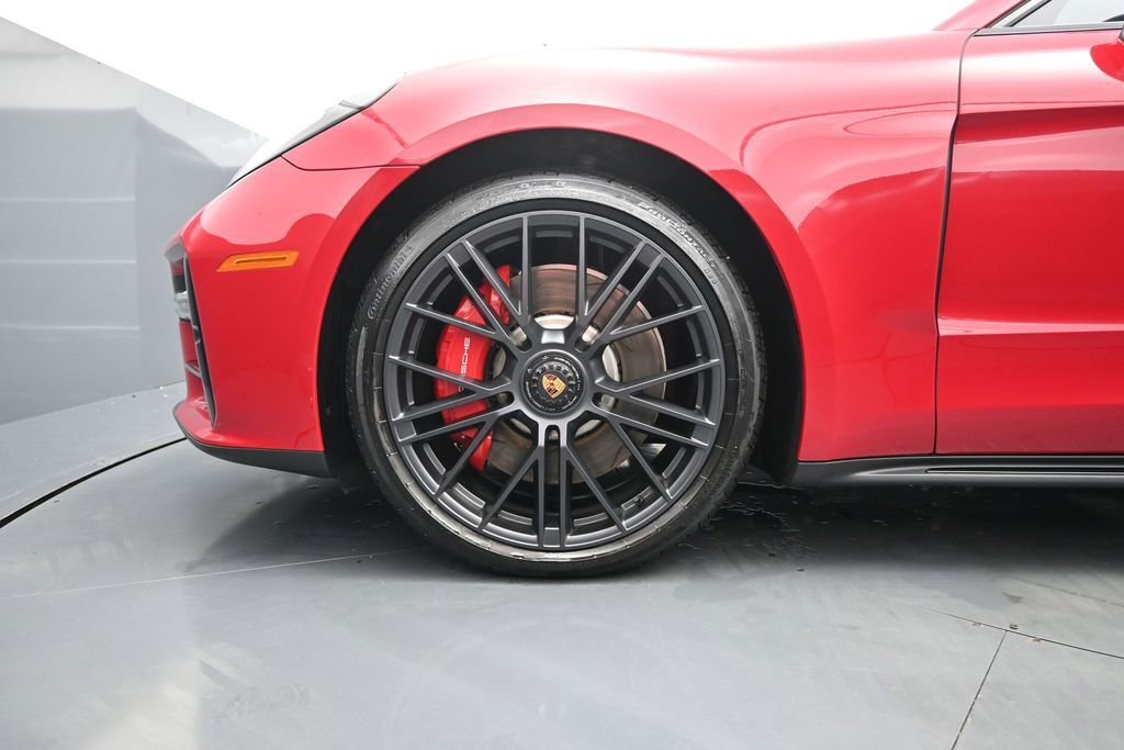 Certified 2026 Porsche Panamera GTS AWD/4WD image 9