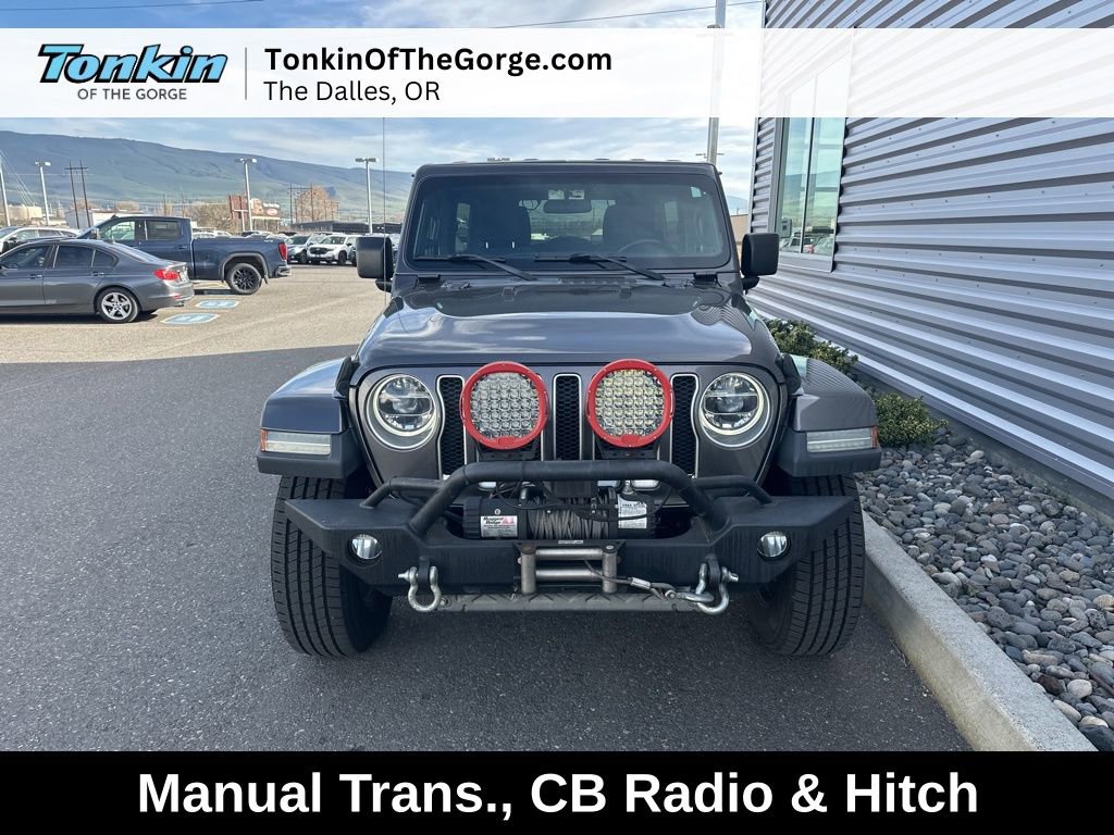 Used 2018 Jeep Wrangler Unlimited Sahara AWD/4WD image 10