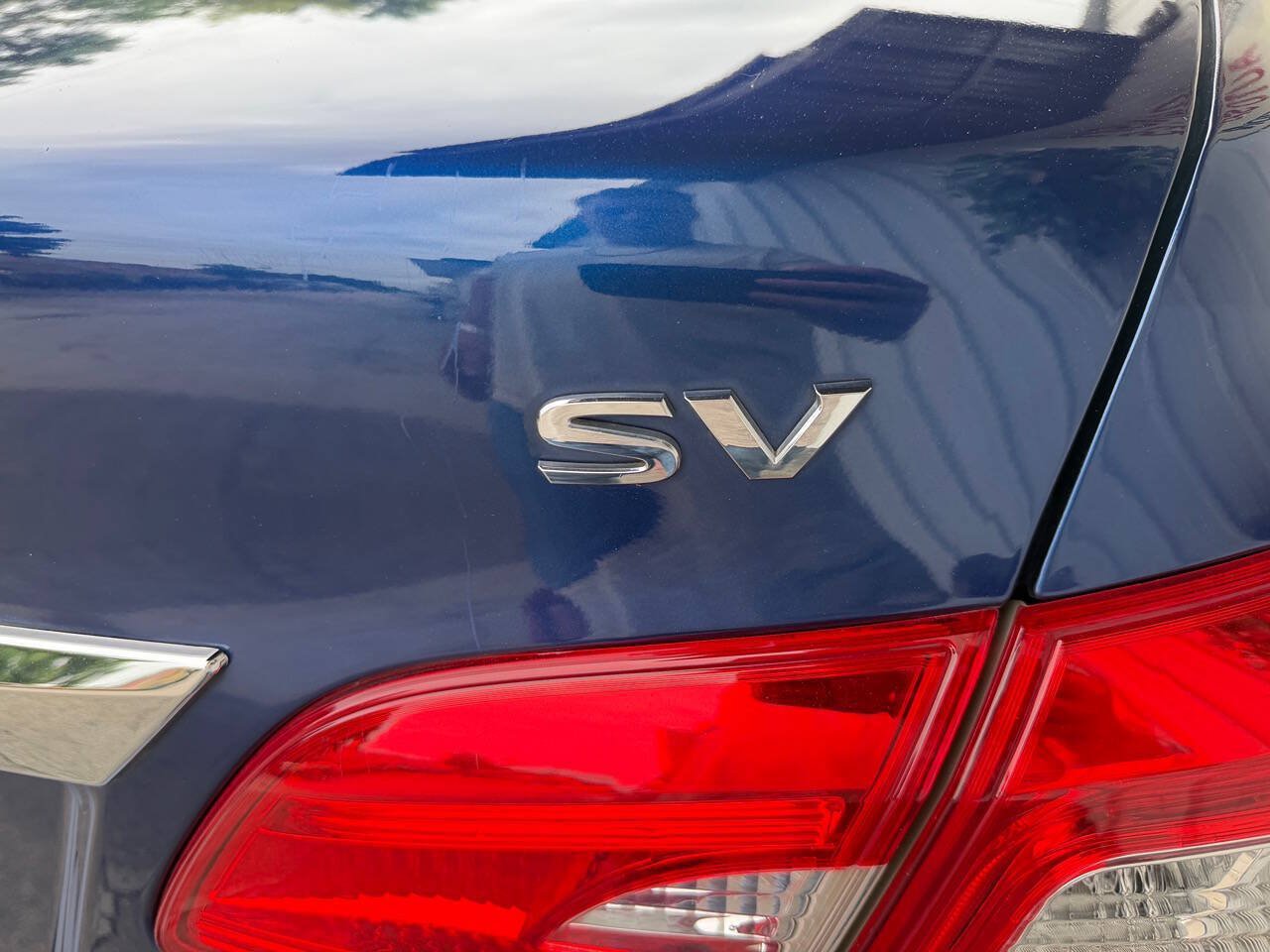 Used 2019 Nissan Sentra SV FWD image 27