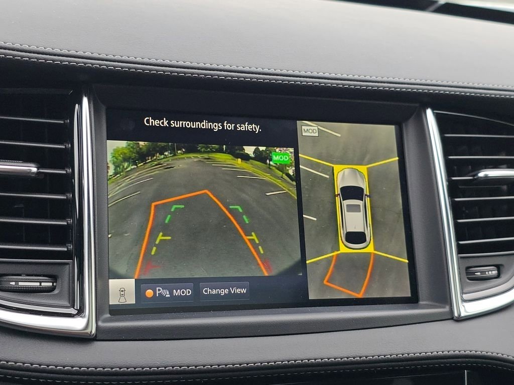 New 2025 INFINITI QX55 Essential image 12