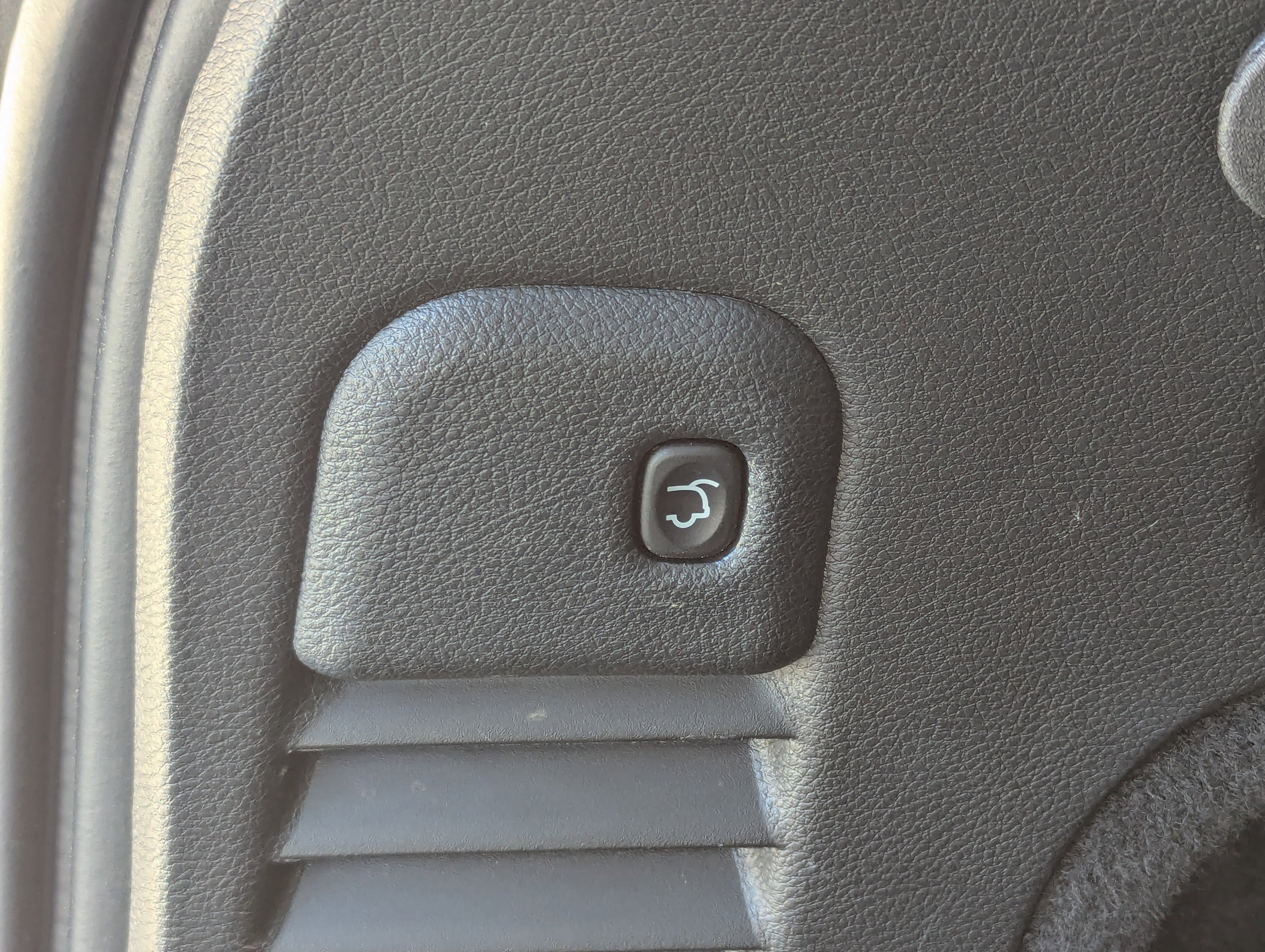 Used 2021 Jeep Grand Cherokee High Altitude image 17