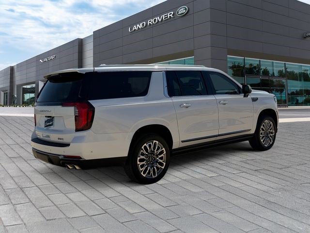 Used 2025 GMC Yukon XL Denali Ultimate w/ LPO, Floor Liner Package AWD/4WD image 5