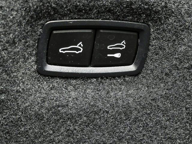 Used 2024 Audi RS e-tron GT image 28