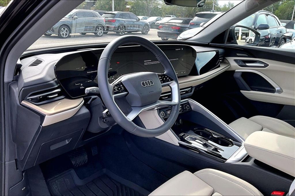 Used 2025 Audi Q5 Premium Plus image 14