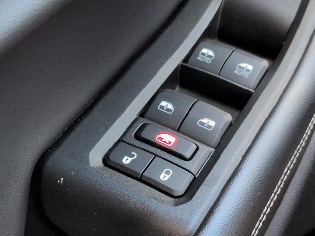 Used 2021 Jeep Grand Cherokee L Limited RWD image 25