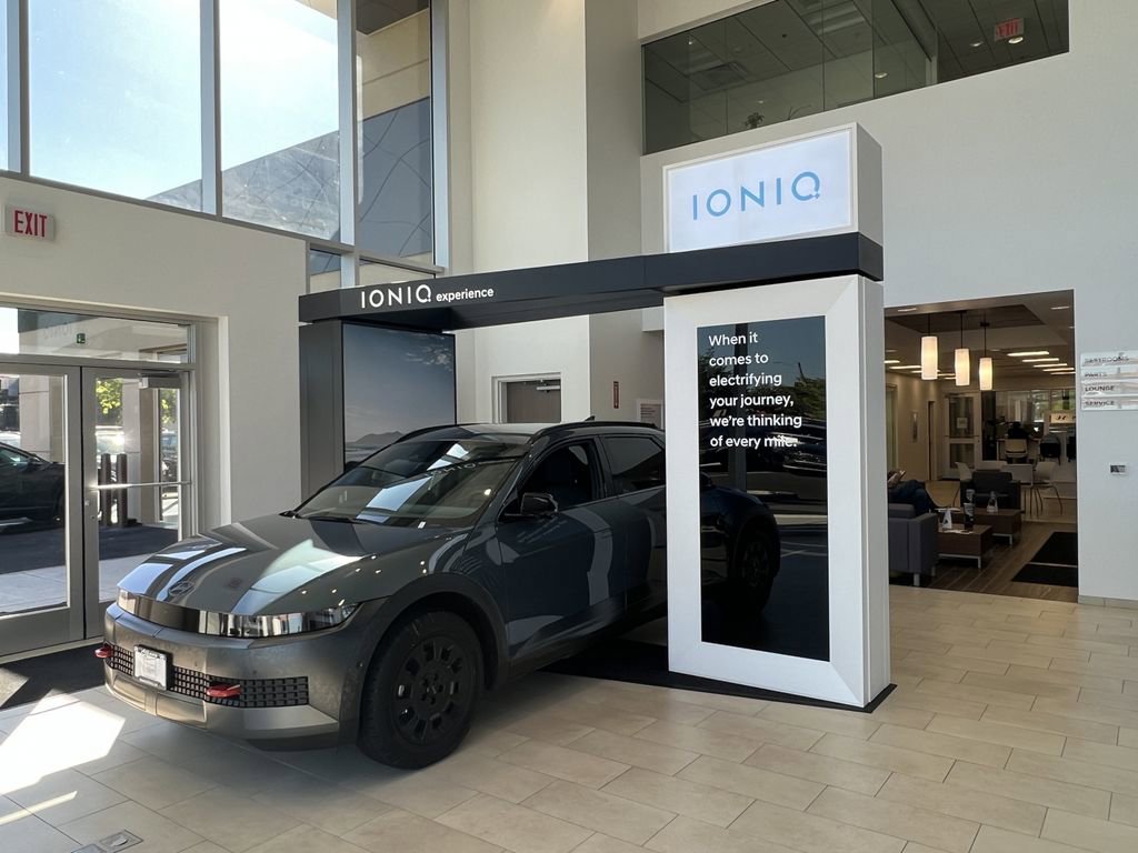 New 2026 Hyundai Kona SEL Premium image 25