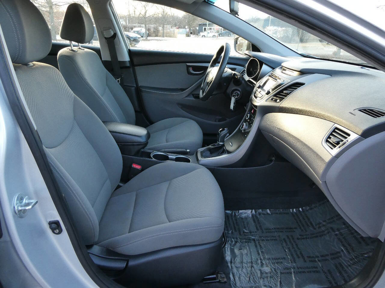 Used 2014 Hyundai Elantra SE w/ Option Group 02 image 26