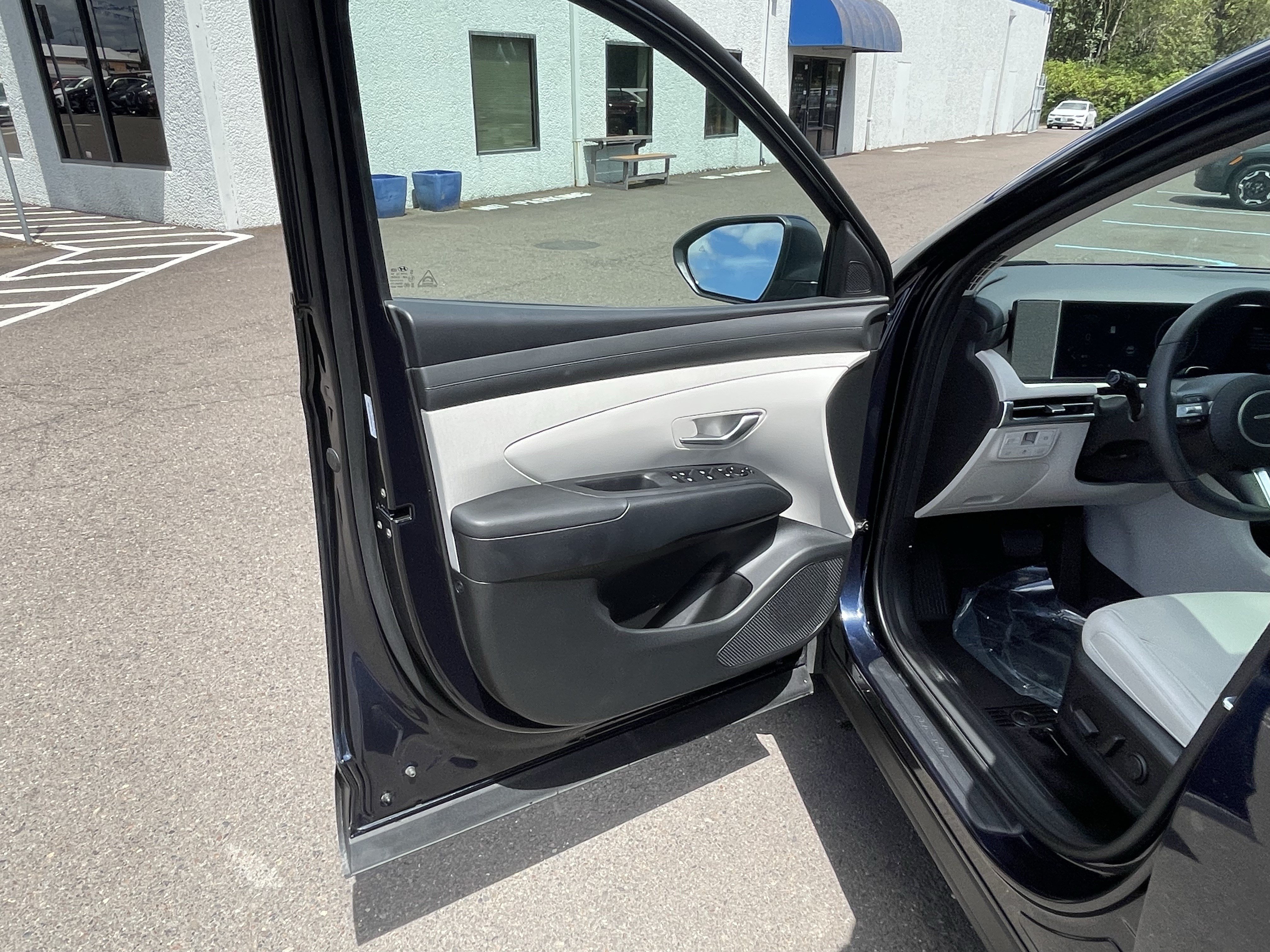 Certified 2025 Hyundai Tucson SEL AWD/4WD image 18