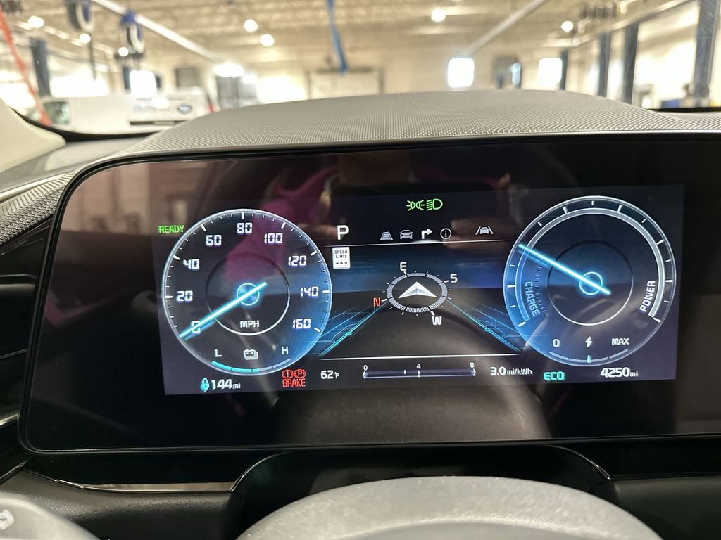 Used 2024 Kia Niro Wind image 10