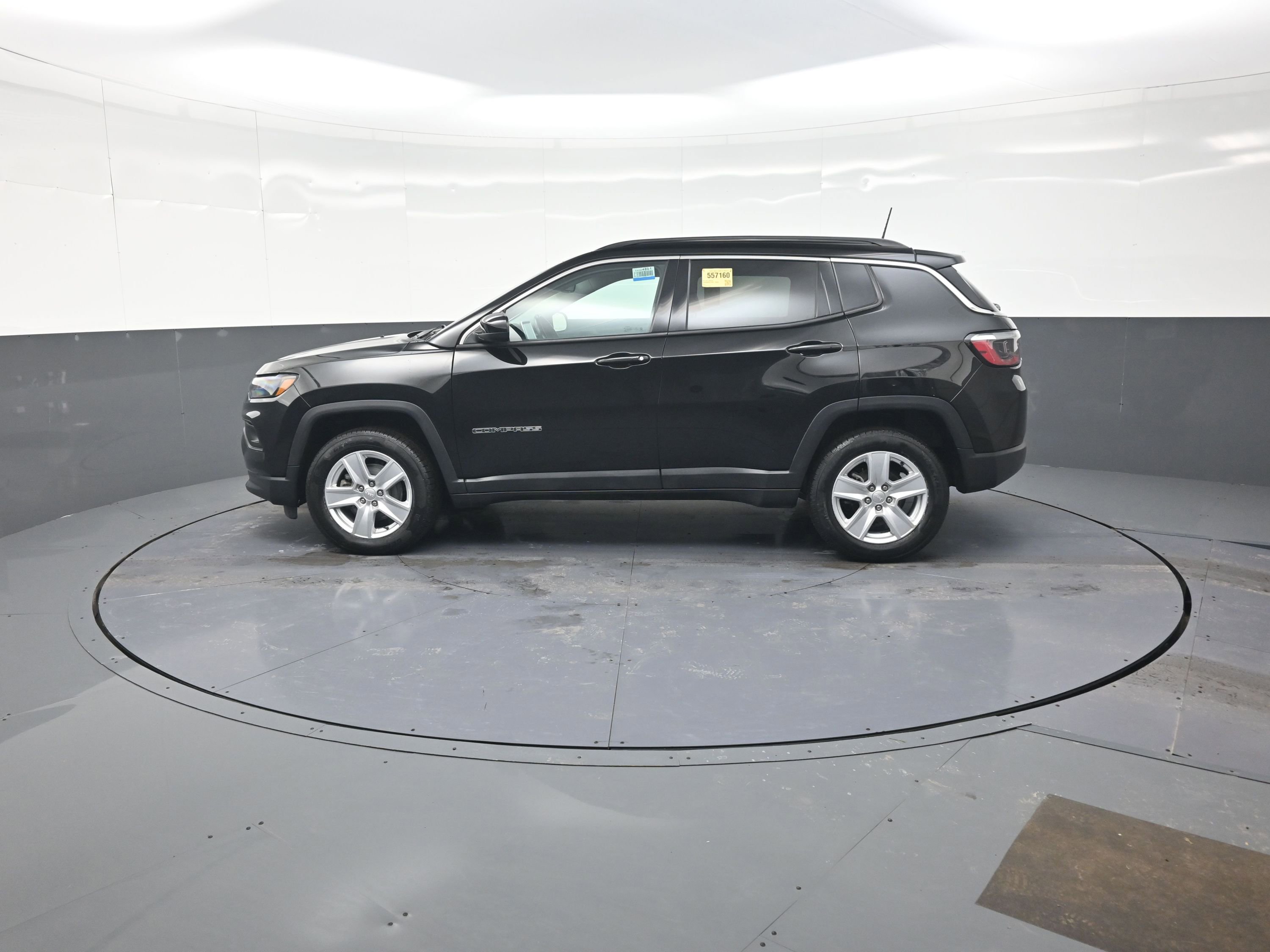 Used 2022 Jeep Compass Latitude w/ Convenience Group image 6