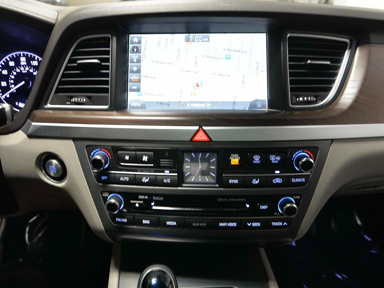 Used 2015 Hyundai Genesis 3.8 w/ Option Group 04 RWD image 16