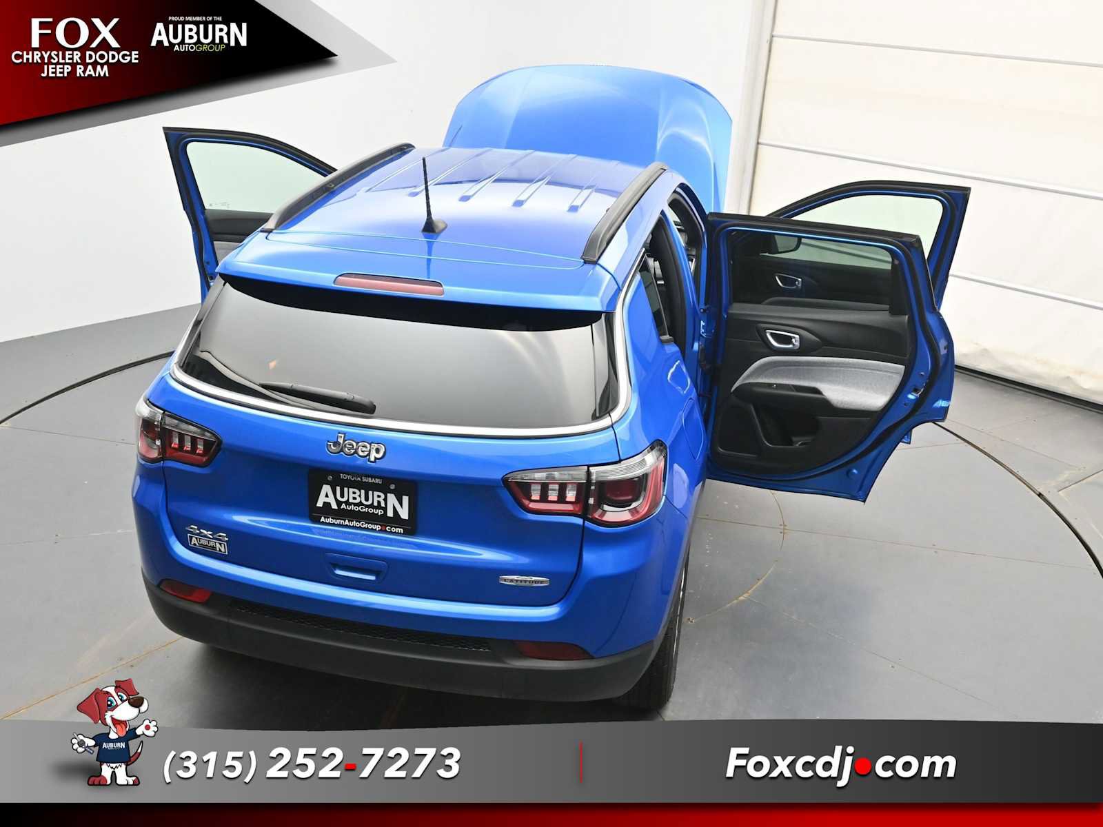 Used 2024 Jeep Compass Latitude w/ Convenience Group image 36