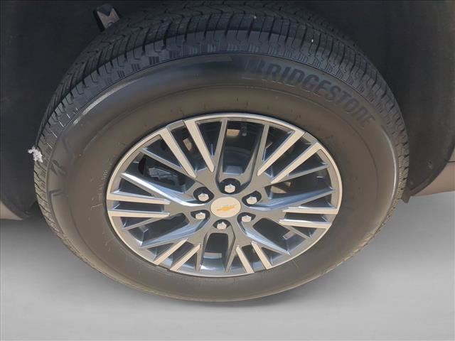 Used 2026 Chevrolet Traverse LT FWD image 22