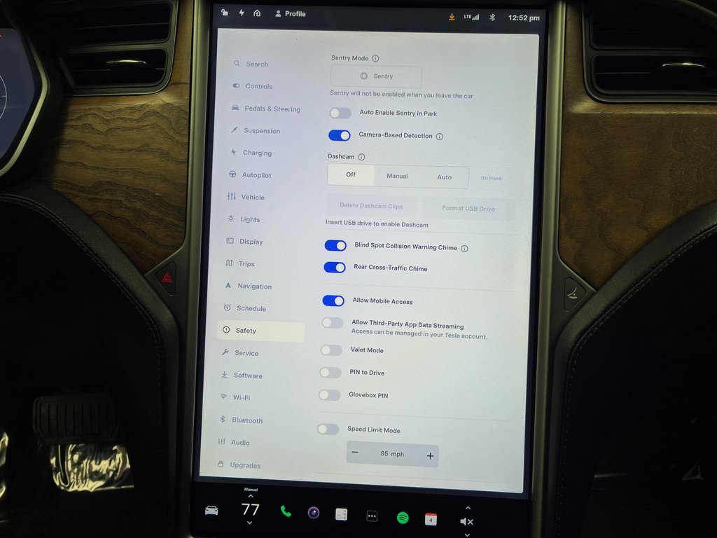 Used 2020 Tesla Model S Long Range image 37