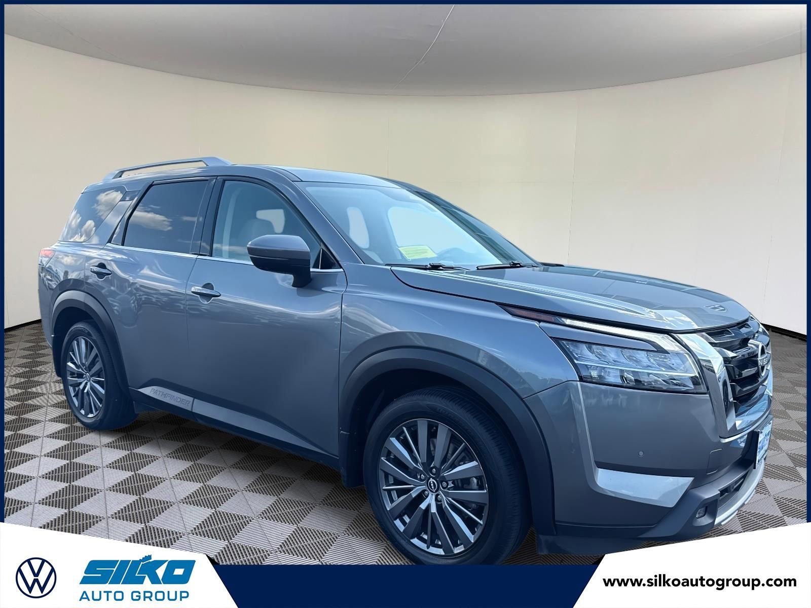 Used 2022 Nissan Pathfinder SL w/ SL Premium Package