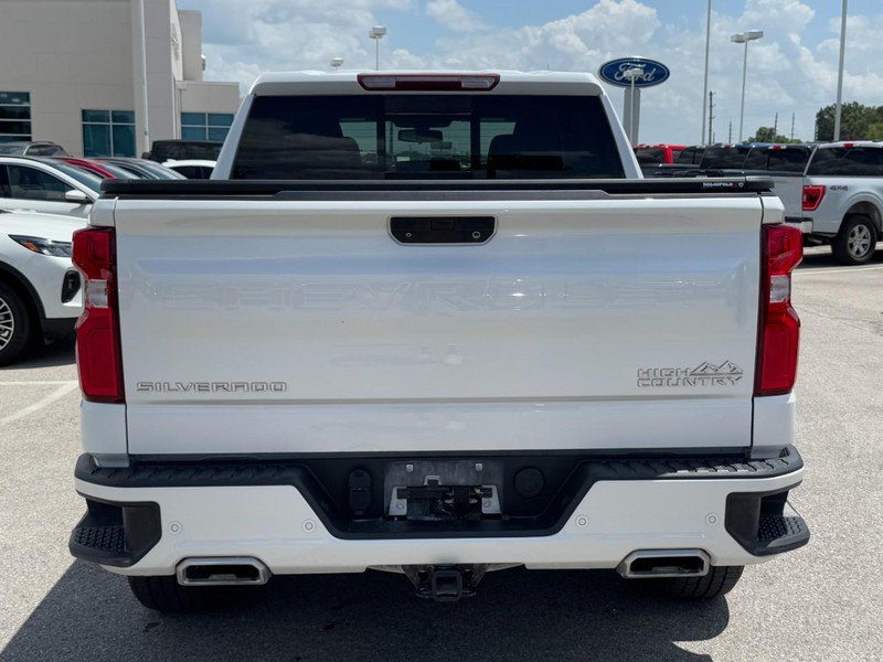 Used 2022 Chevrolet Silverado 1500 High Country w/ Z71 Off-Road Package AWD/4WD image 4