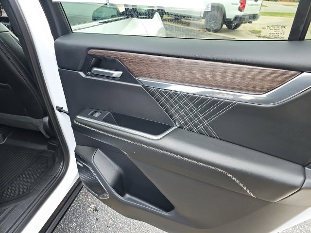 Certified 2024 GMC Acadia Denali w/ LPO, Floor Liner Package image 14