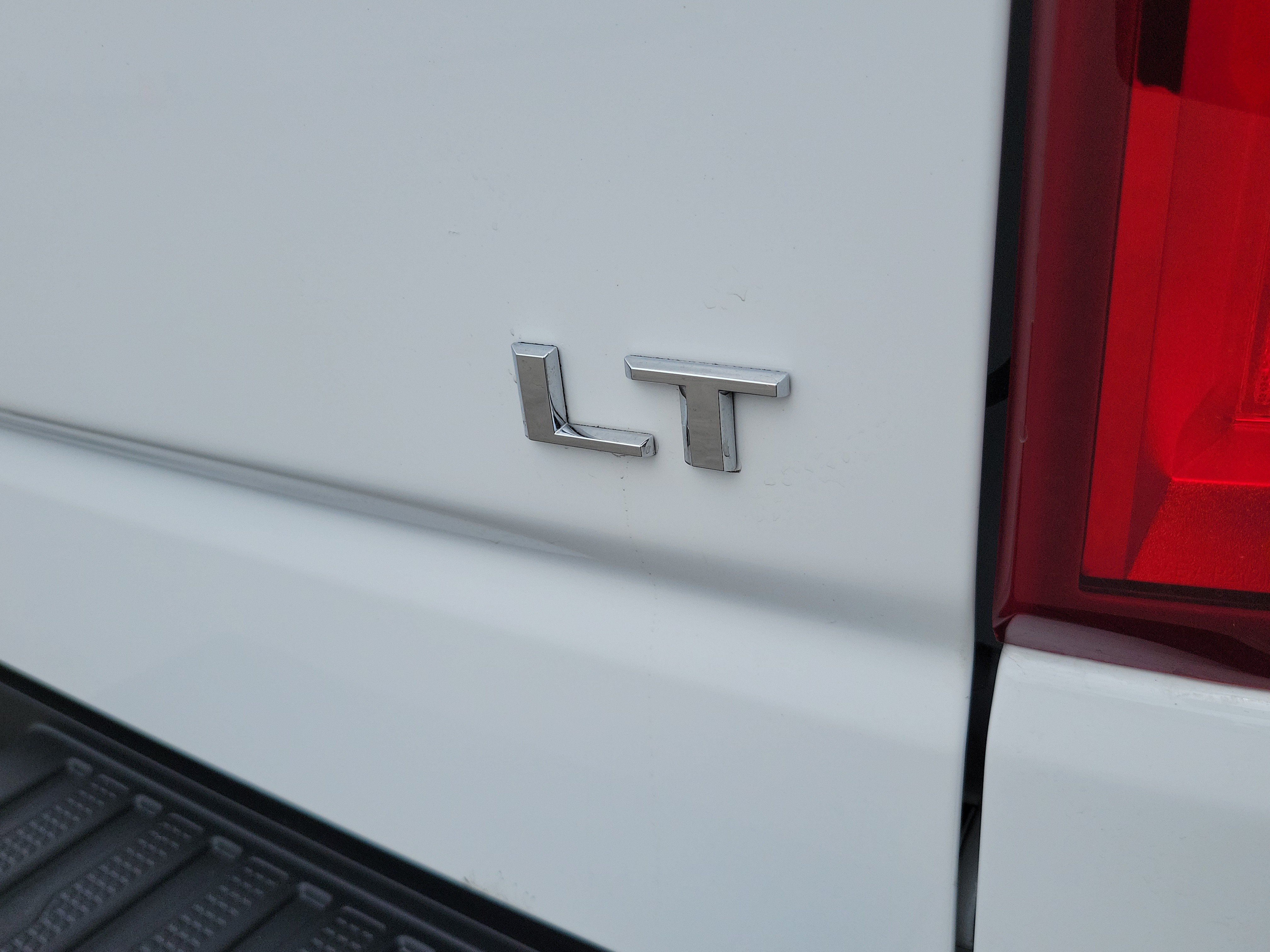 Used 2021 Chevrolet Silverado 1500 LT Trail Boss AWD/4WD image 10