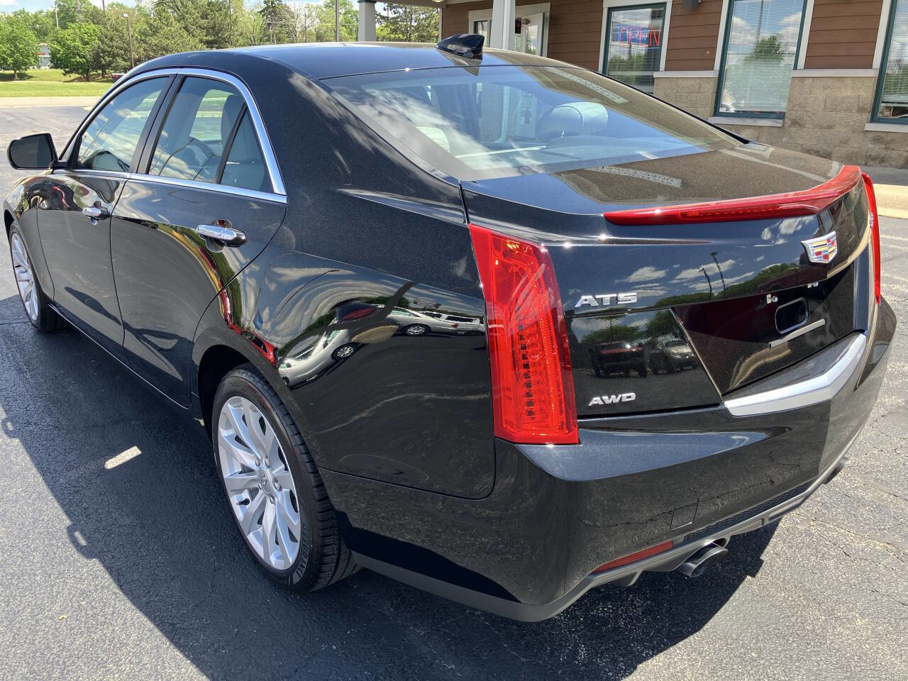 Used 2018 Cadillac ATS 2.0T AWD Sedan image 5