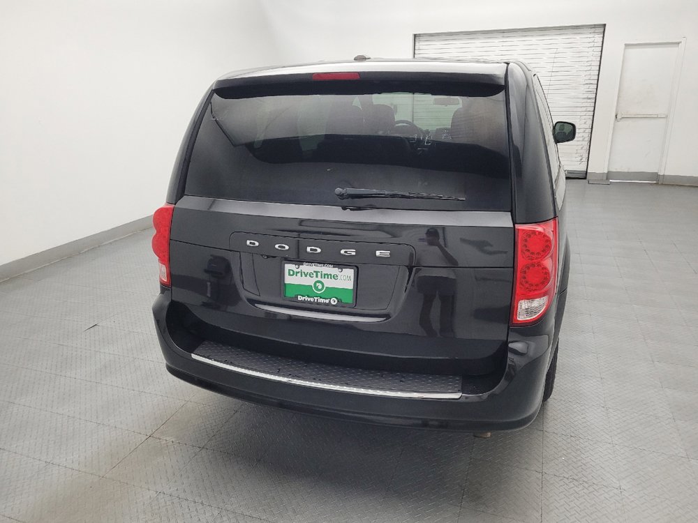 Used 2015 Dodge Grand Caravan R/T FWD image 7