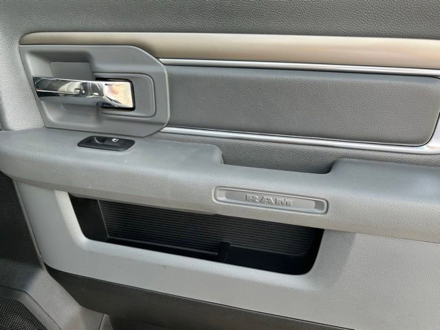 Used 2017 RAM 3500 Big Horn image 27