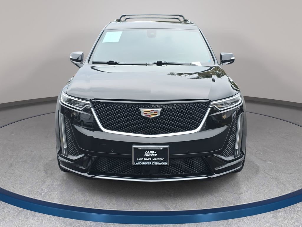 Used 2020 Cadillac XT6 Sport w/ Platinum Package image 3