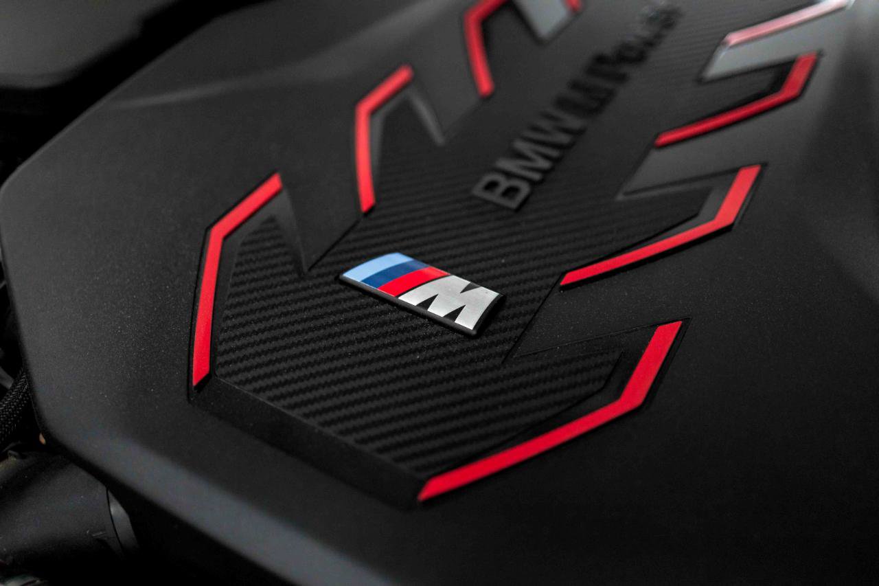 Used 2025 BMW M5 w/ Carbon Package AWD/4WD image 99