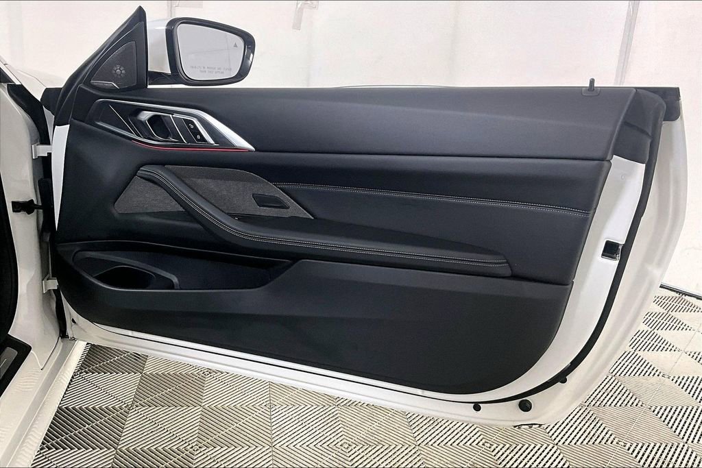 Used 2025 BMW 430i Coupe w/ Convenience Package image 24