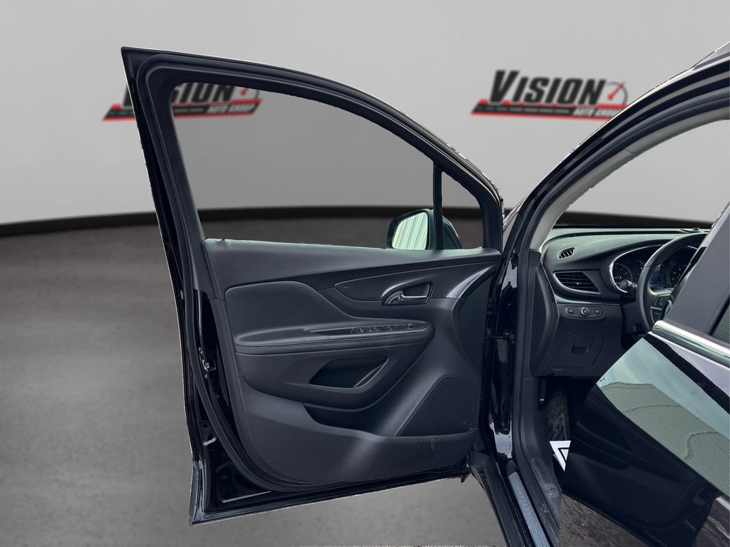 Used 2020 Buick Encore Sport Touring image 23