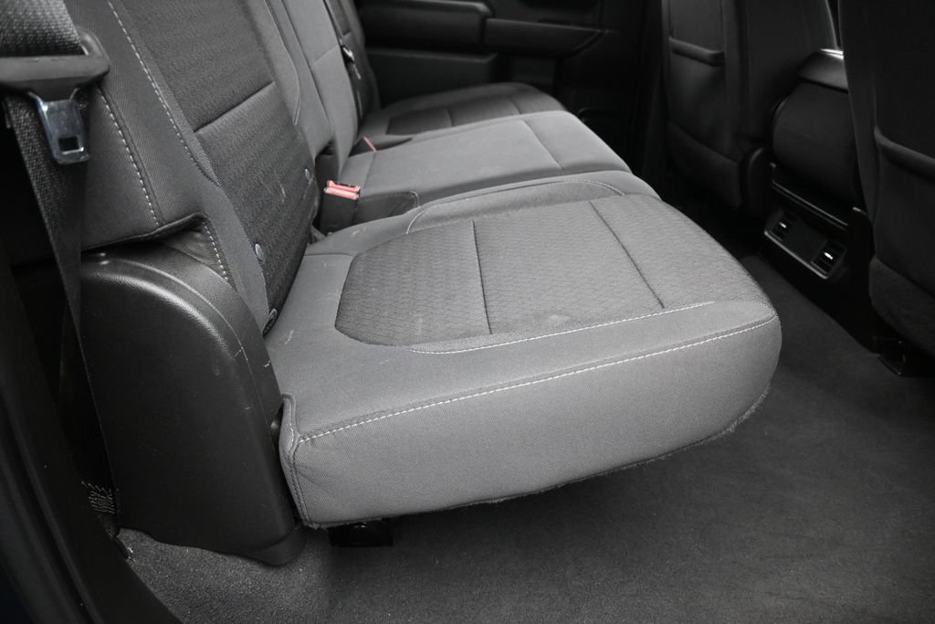 Used 2022 Chevrolet Silverado 1500 Custom w/ Safety Confidence Package AWD/4WD image 34