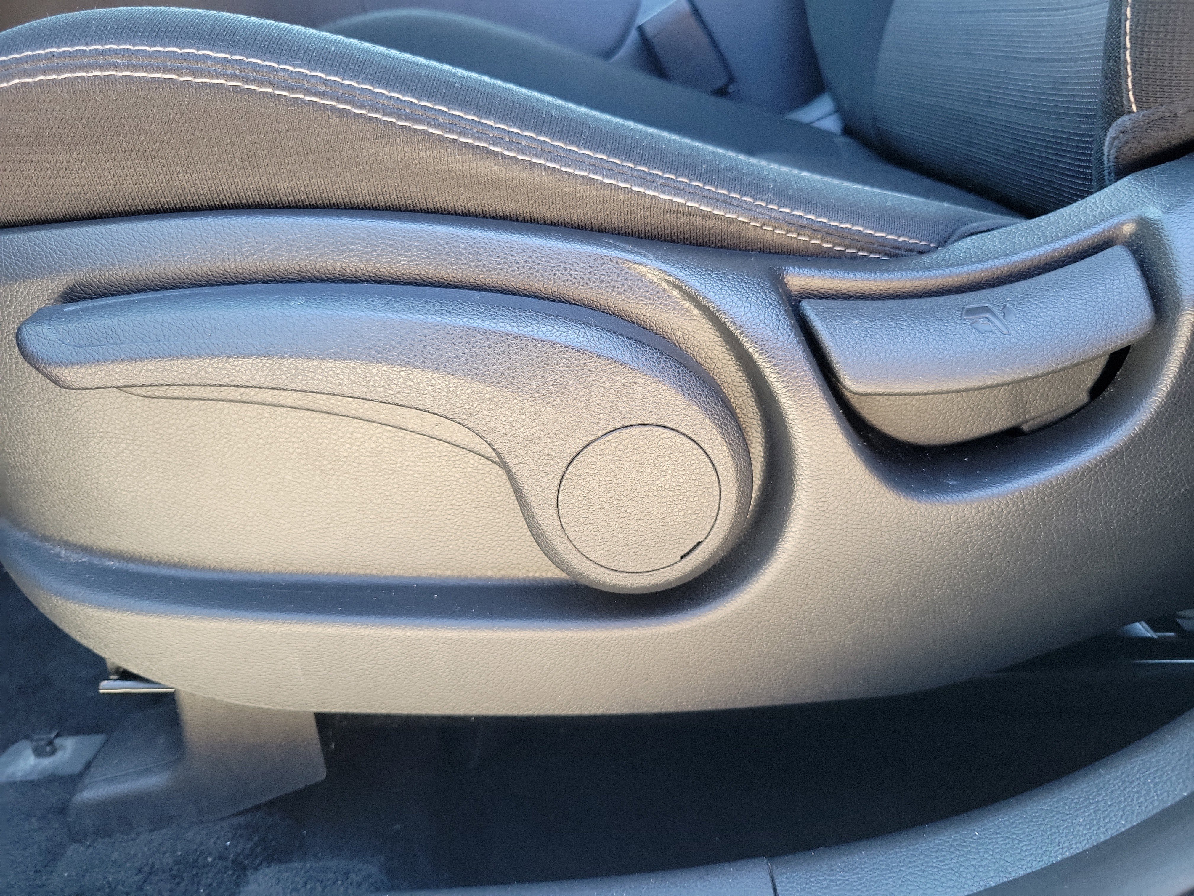 Used 2018 Kia Sportage LX image 13