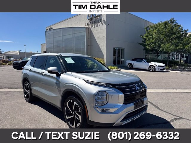 Used 2024 Mitsubishi Outlander SE AWD/4WD image 1