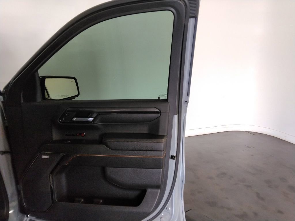 Used 2024 GMC Sierra 1500 AT4 w/ Technology Package image 43